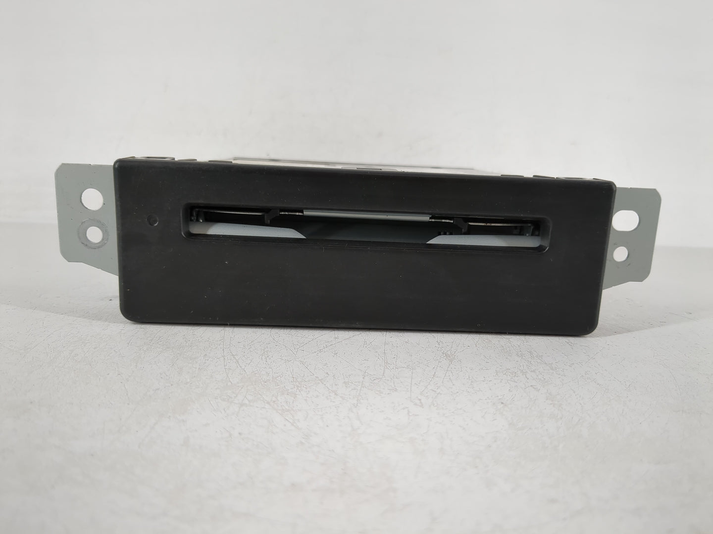 2016-2019 Chevrolet Silverado 1500 Radio AM FM Cd Player Receiver Replacement P/N:84016435 Fits Fits 2016 2017 2018 2019 OEM