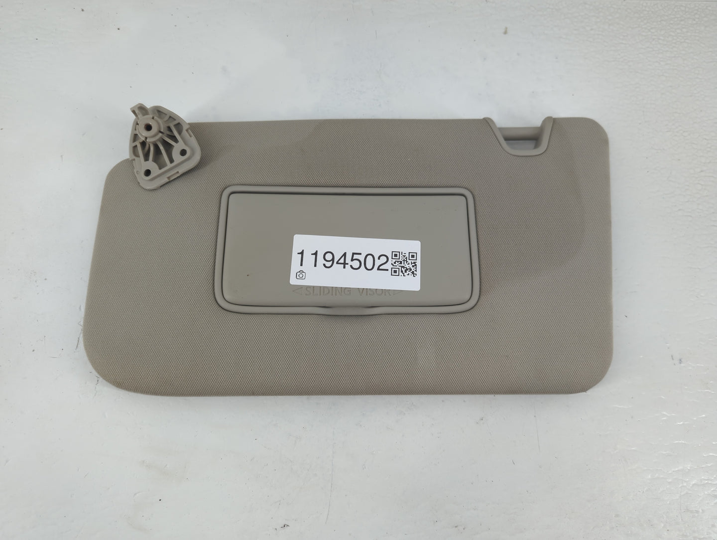 2014-2019 Chevrolet Silverado 1500 Sun Visor Shade Replacement Driver Left Mirror Fits Fits 2014 2015 2016 2017 2018 2019 OE