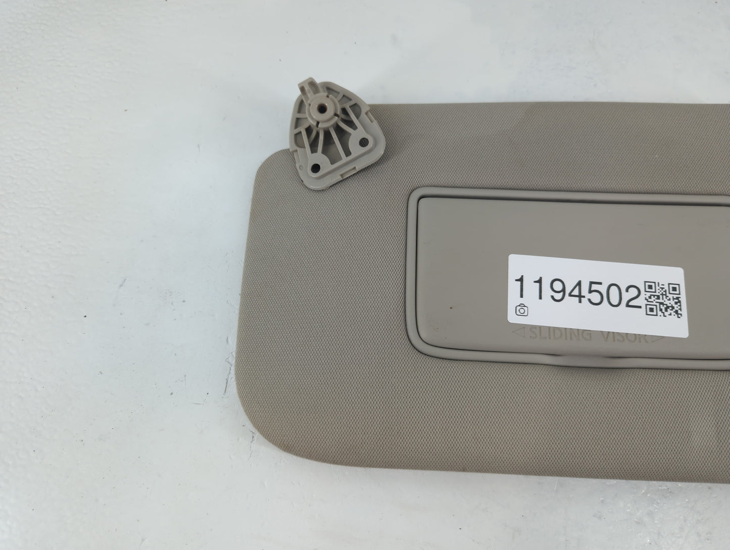 2014-2019 Chevrolet Silverado 1500 Sun Visor Shade Replacement Driver Left Mirror Fits Fits 2014 2015 2016 2017 2018 2019 OE