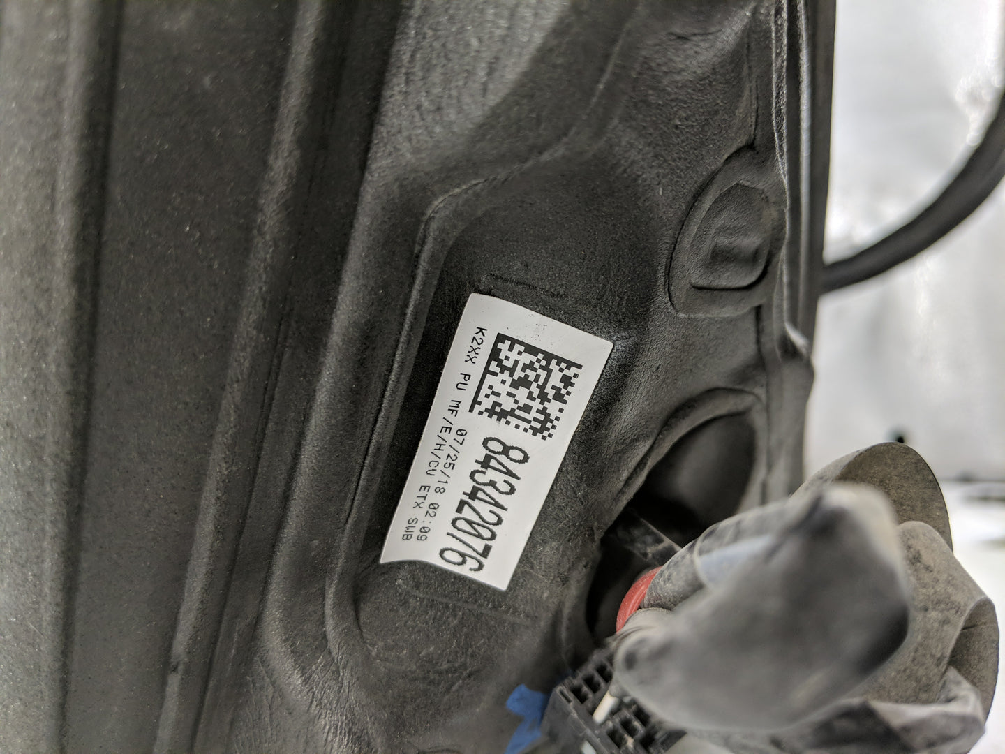 2014-2019 Chevrolet Silverado 1500 Side Mirror Replacement Passenger Right View Door Mirror P/N:23499427 Fits OEM Used Auto 