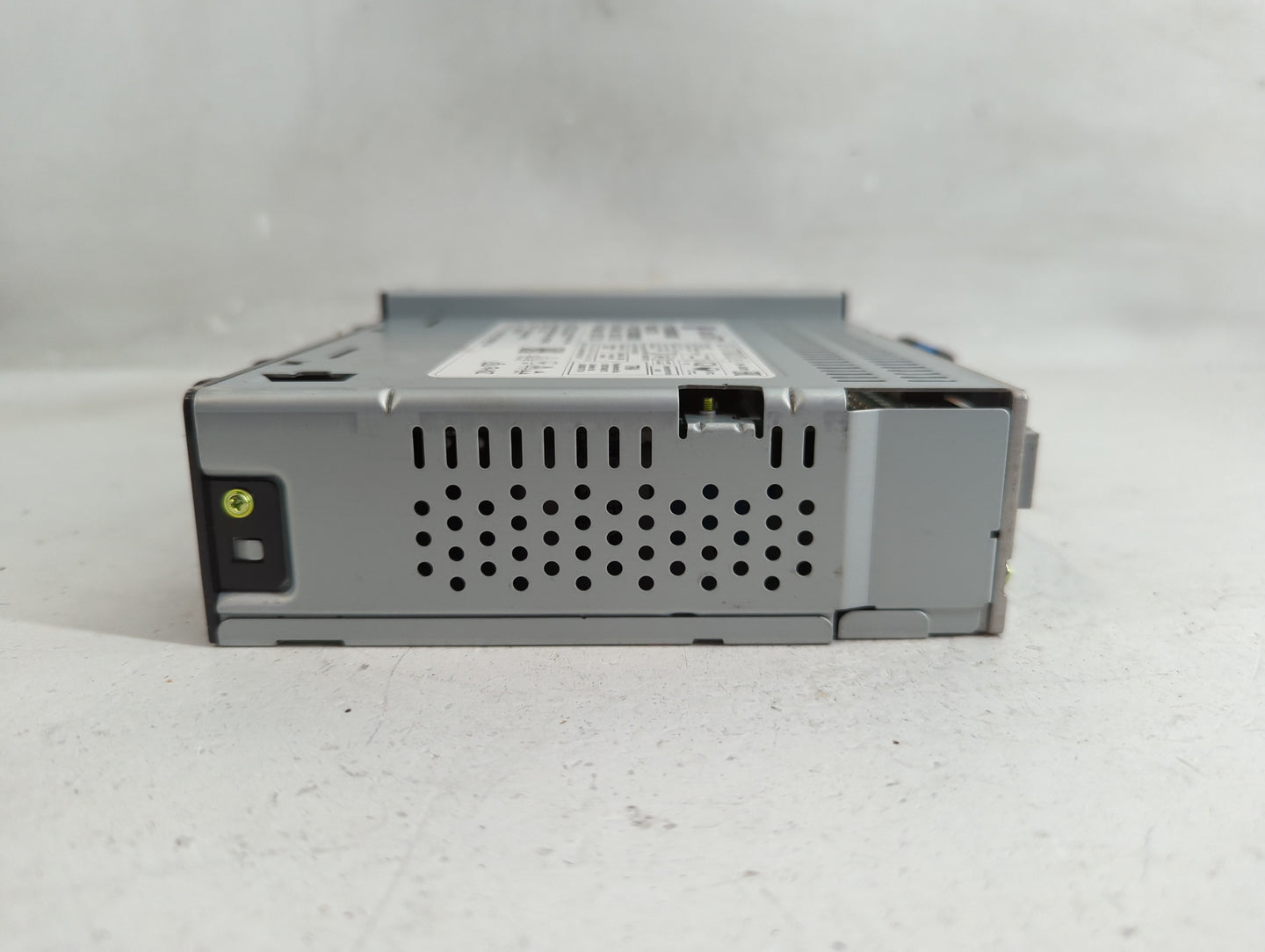 2017 Chevrolet Silverado 1500 Radio AM FM Cd Player Receiver Replacement P/N:42481571 Fits OEM Used Auto Parts - Oemusedauto