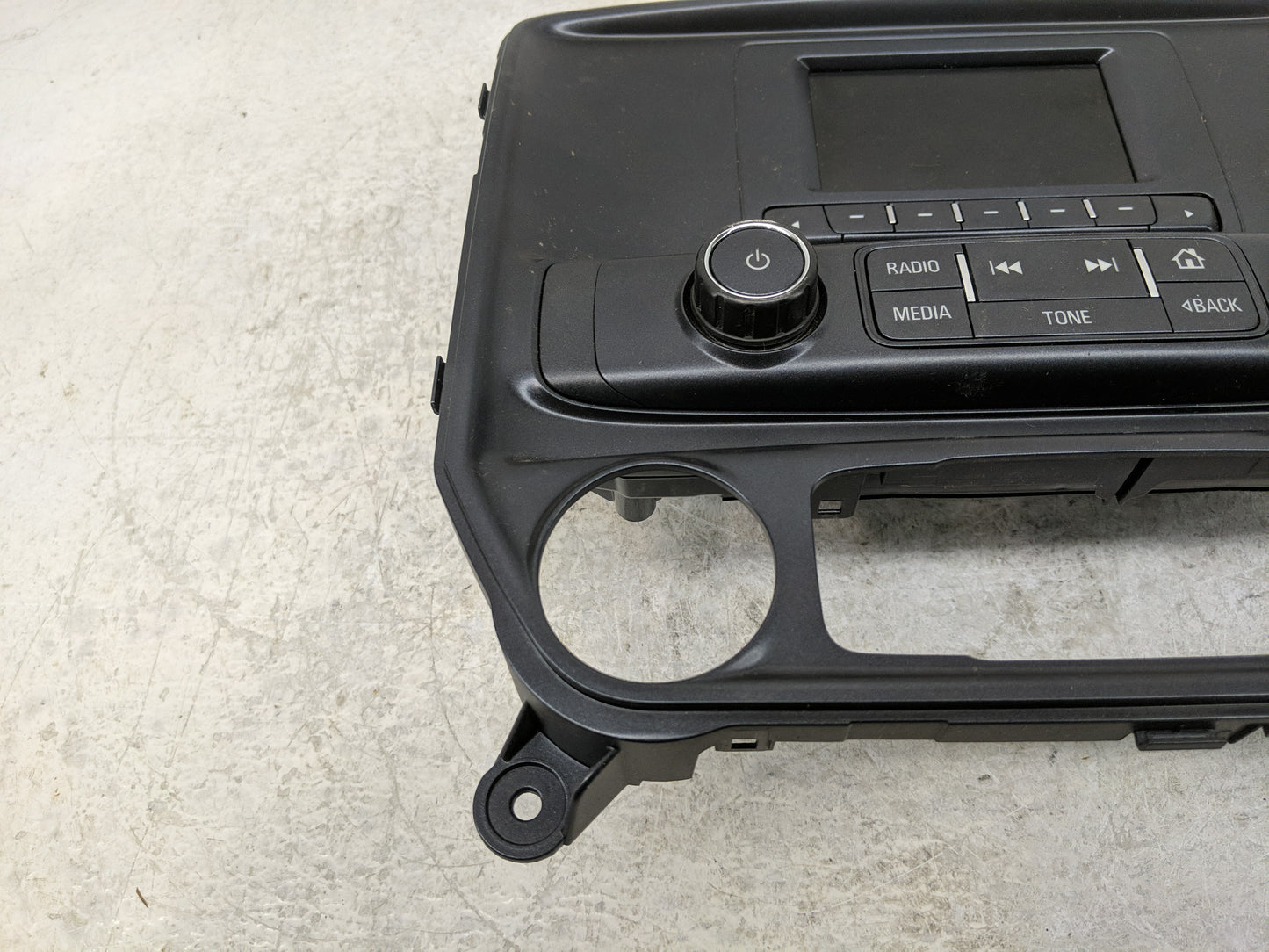 2017-2018 Chevrolet Silverado 1500 Radio Control Panel - Oemusedautoparts1.com
