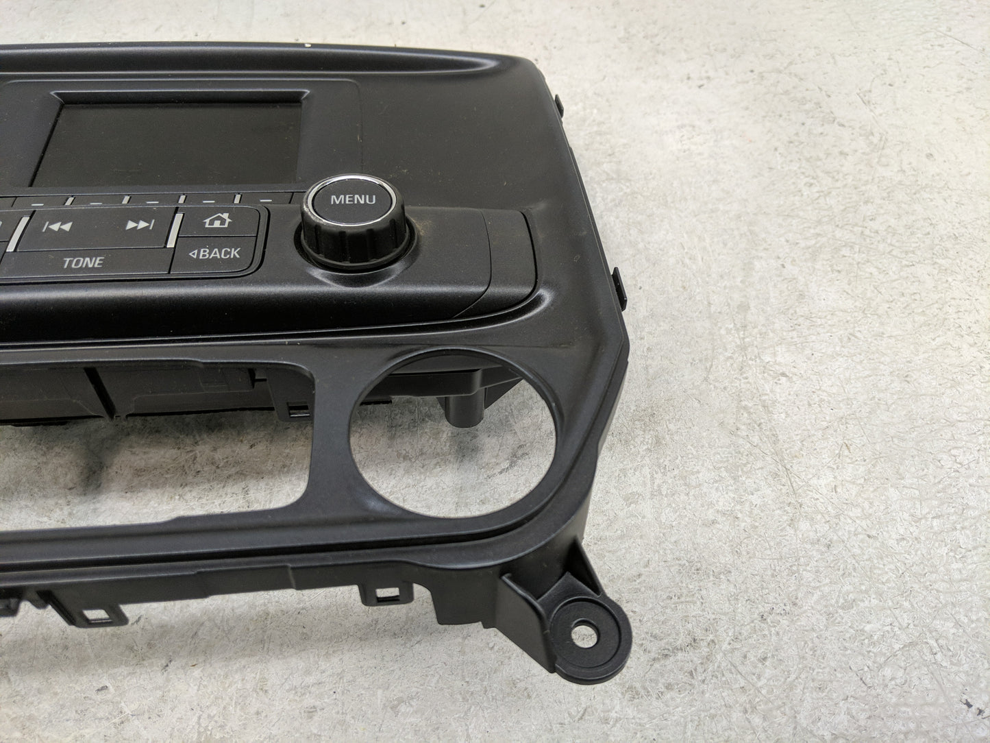 2017-2018 Chevrolet Silverado 1500 Radio Control Panel - Oemusedautoparts1.com