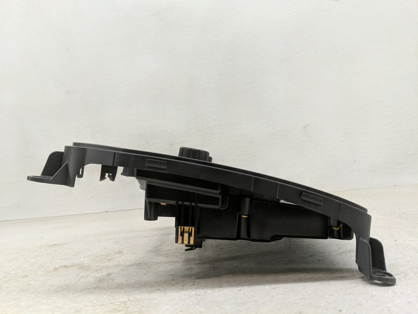 2017-2018 Chevrolet Silverado 1500 Radio Control Panel - Oemusedautoparts1.com