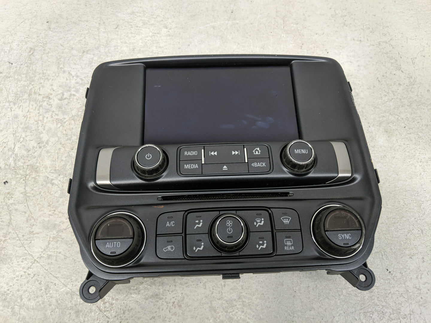 2017 Chevrolet Silverado 1500 Radio AM FM Cd Player Receiver Replacement P/N:84258729 Fits OEM Used Auto Parts - Oemusedauto