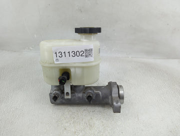 2014-2019 Chevrolet Silverado 1500 Brake Master Cylinder - Oemusedautoparts1.com