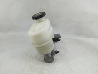 2014-2019 Chevrolet Silverado 1500 Brake Master Cylinder - Oemusedautoparts1.com