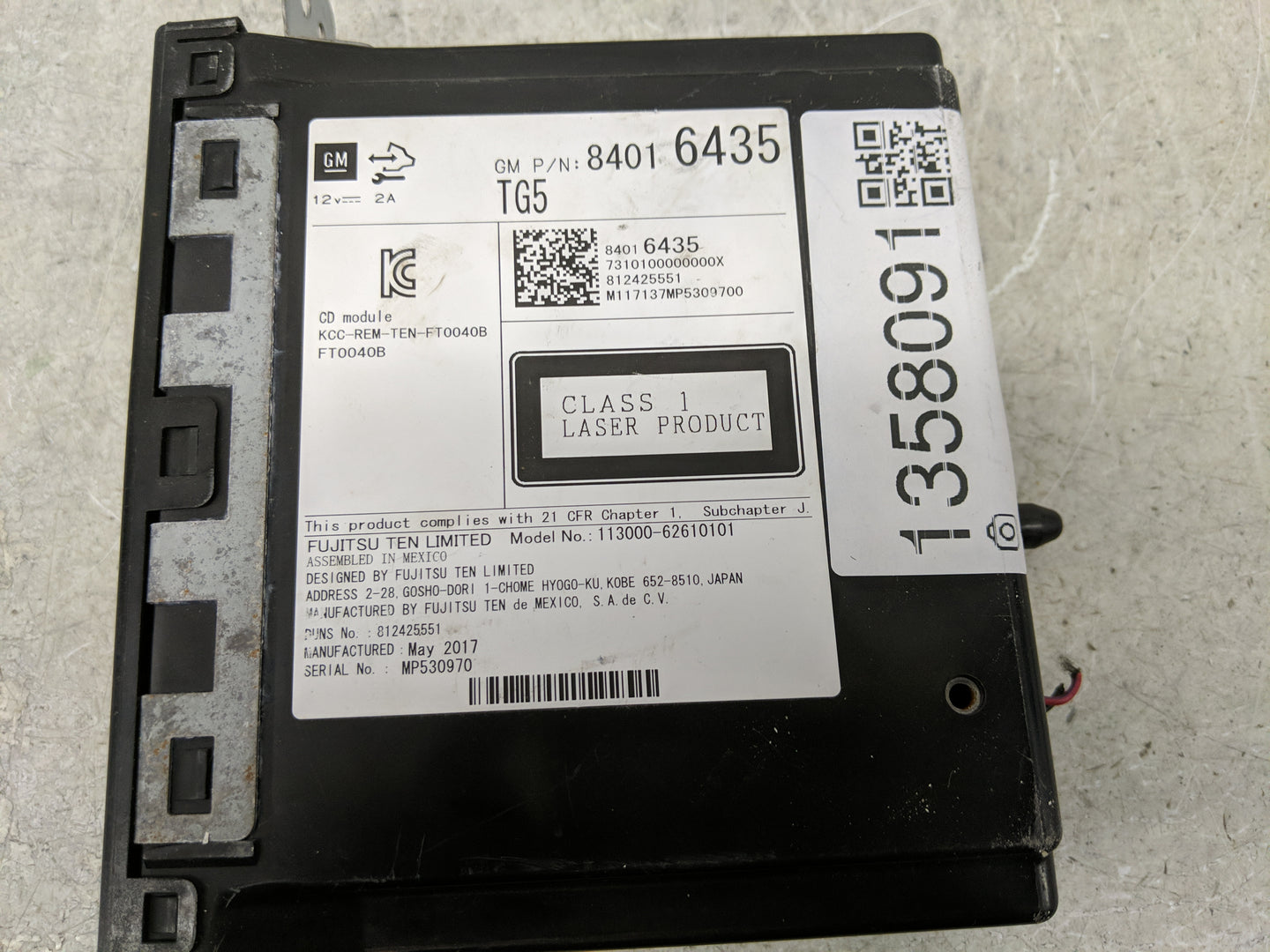 2017-2018 Chevrolet Silverado 1500 Radio AM FM Cd Player Receiver Replacement P/N:84016435 Fits Fits 2017 2018 2019 OEM Used