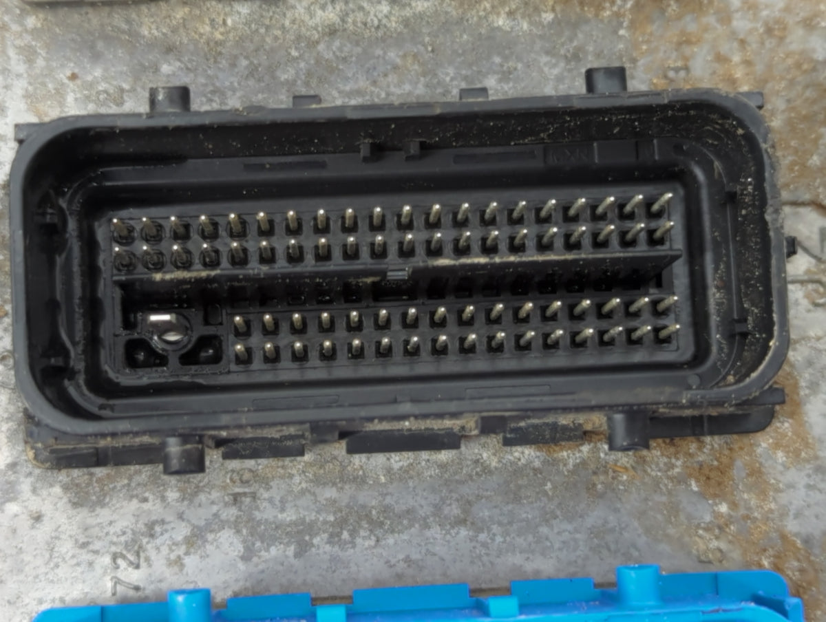 2016-2018 Chevrolet Silverado 1500 PCM Engine Control Computer ECU ECM PCU OEM P/N:12678939 Fits 2016 2017 2018 OEM Used Aut