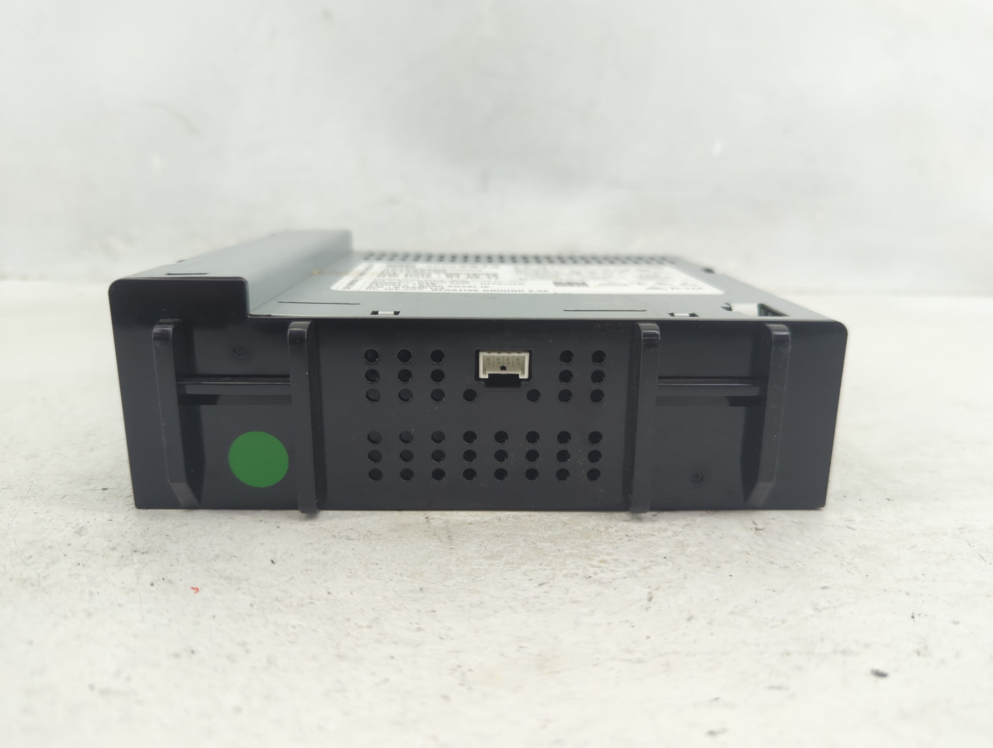 2017-2018 Chevrolet Silverado 1500 Radio AM FM Cd Player Receiver Replacement P/N:42532873 7310500000000X Fits Fits 2017 201