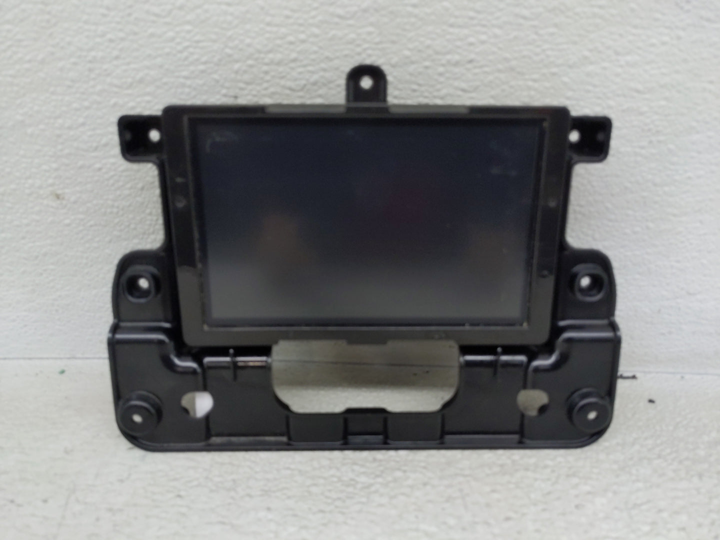 2016-2019 Chevrolet Silverado 1500 Radio AM FM Cd Player Receiver Replacement P/N:42430301 Fits Fits 2016 2017 2018 2019 OEM