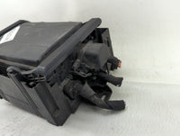 2016-2018 Chevrolet Silverado 1500 Fusebox Fuse Box Panel Relay Module Fits Fits 2016 2017 2018 OEM Used Auto Parts - Oemuse