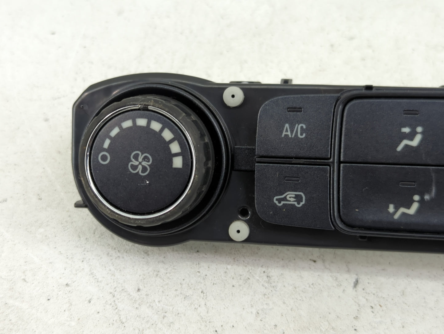 2014-2019 Chevrolet Silverado 1500 Climate Control Module Temperature AC/Heater Replacement P/N:815372982 84164473 Fits OEM 