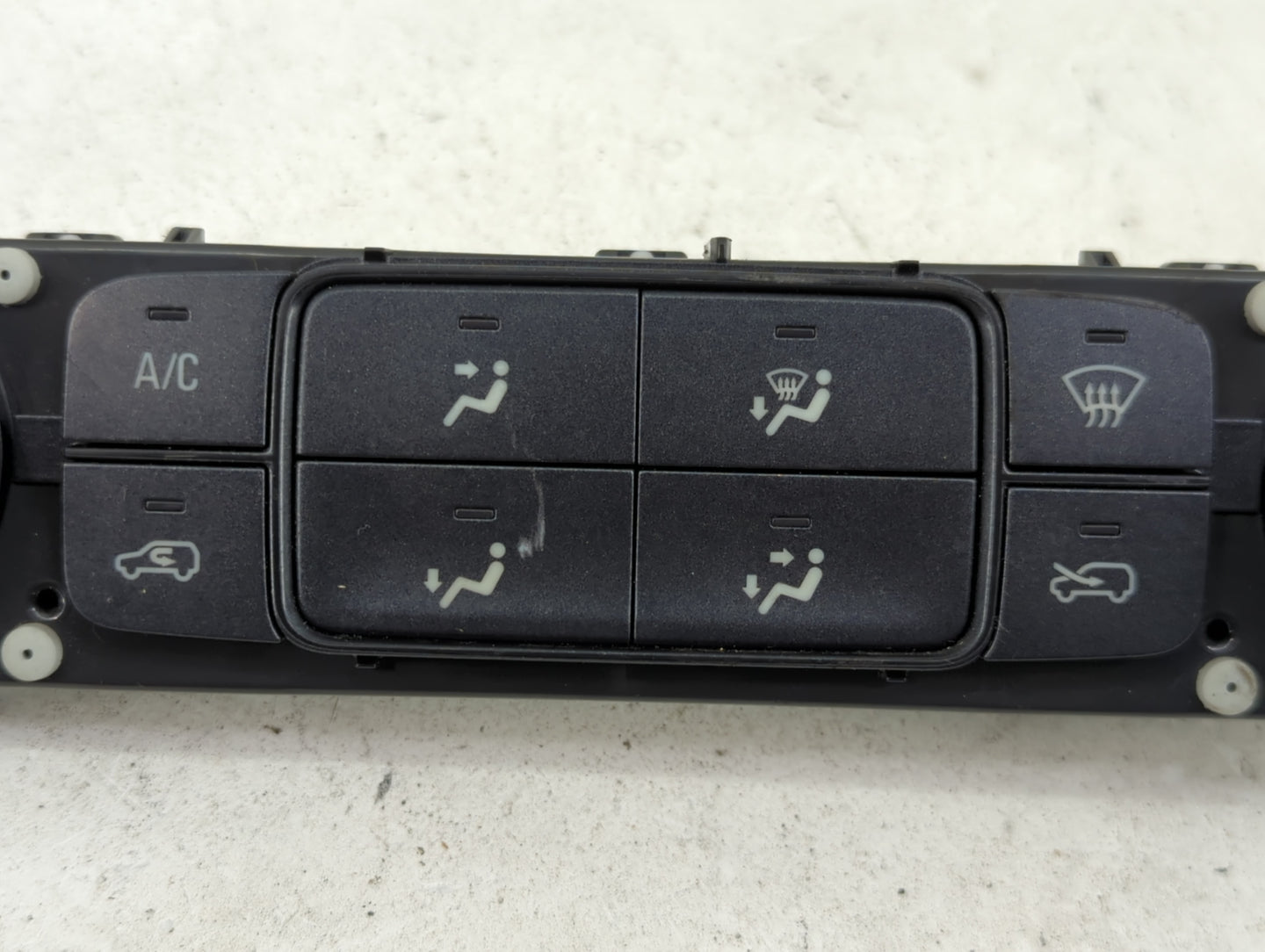 2014-2019 Chevrolet Silverado 1500 Climate Control Module Temperature AC/Heater Replacement P/N:815372982 84164473 Fits OEM 