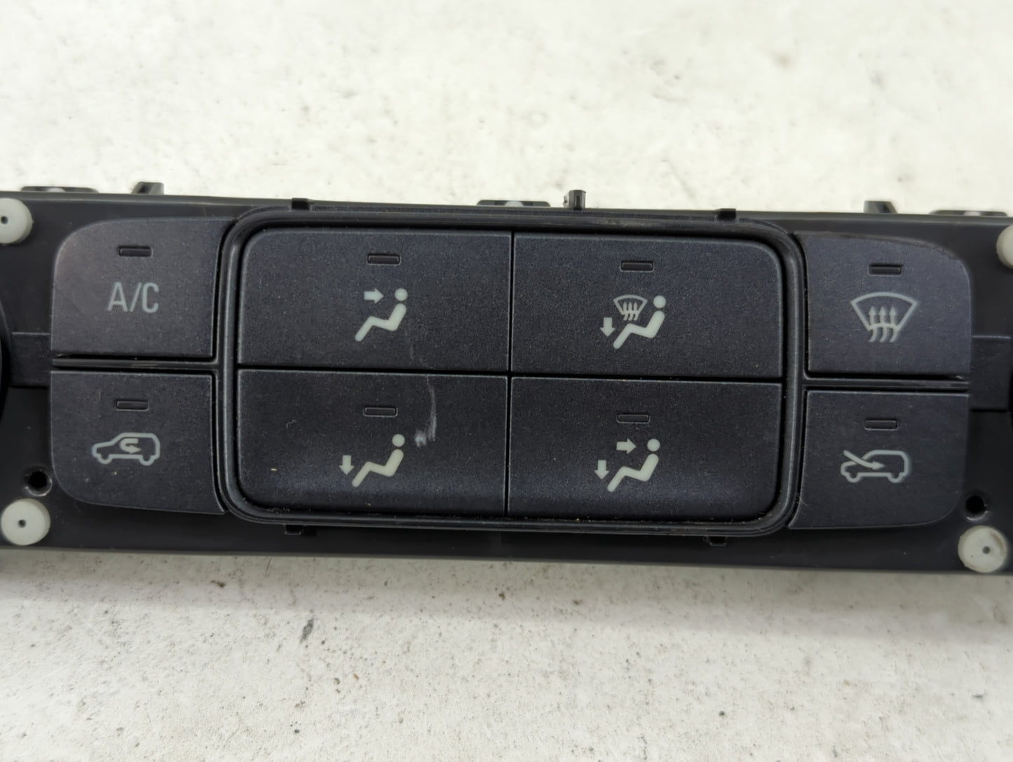 2014-2019 Chevrolet Silverado 1500 Climate Control Module Temperature AC/Heater Replacement P/N:815372982 84164473 Fits OEM 