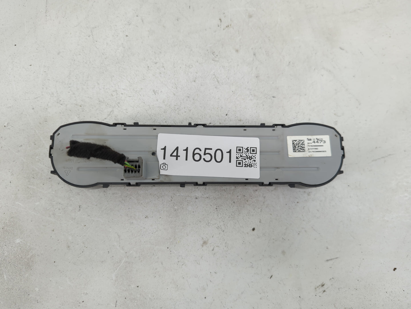 2014-2019 Chevrolet Silverado 1500 Climate Control Module Temperature AC/Heater Replacement P/N:815372982 84164473 Fits OEM 