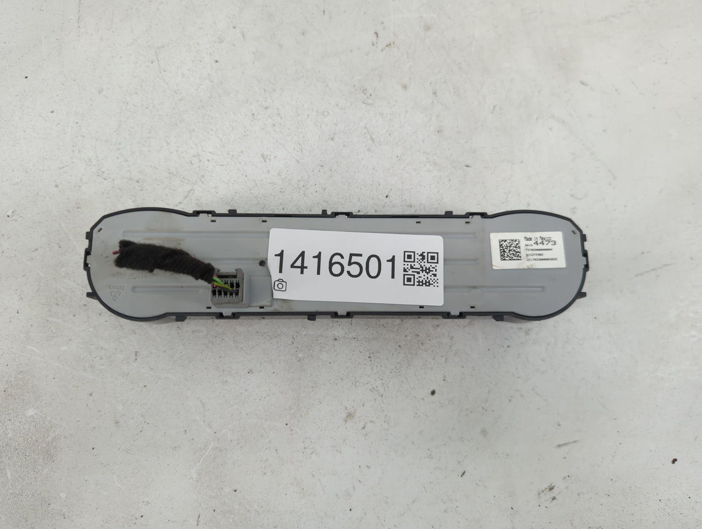 2014-2019 Chevrolet Silverado 1500 Climate Control Module Temperature AC/Heater Replacement P/N:815372982 84164473 Fits OEM 
