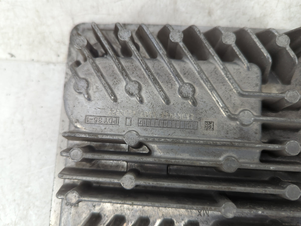 2016-2018 Chevrolet Silverado 1500 PCM Engine Control Computer ECU ECM PCU OEM P/N:12678939 Fits 2016 2017 2018 OEM Used Aut