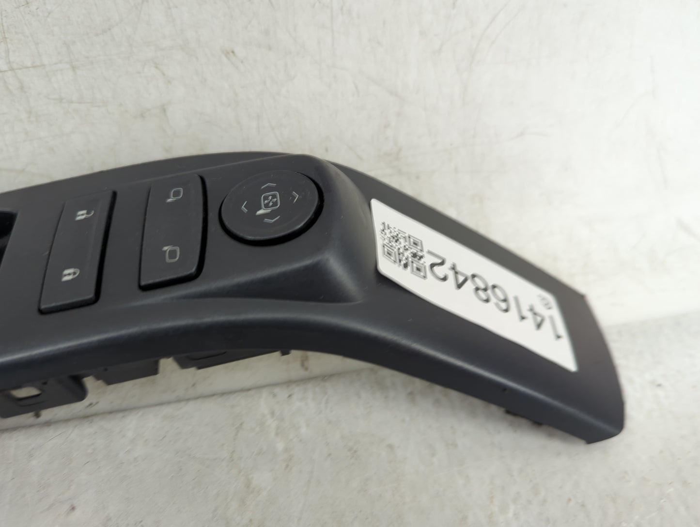 2014-2019 Chevrolet Silverado 1500 Master Power Window Switch Replacement Driver Side Left Fits OEM Used Auto Parts - Oemuse
