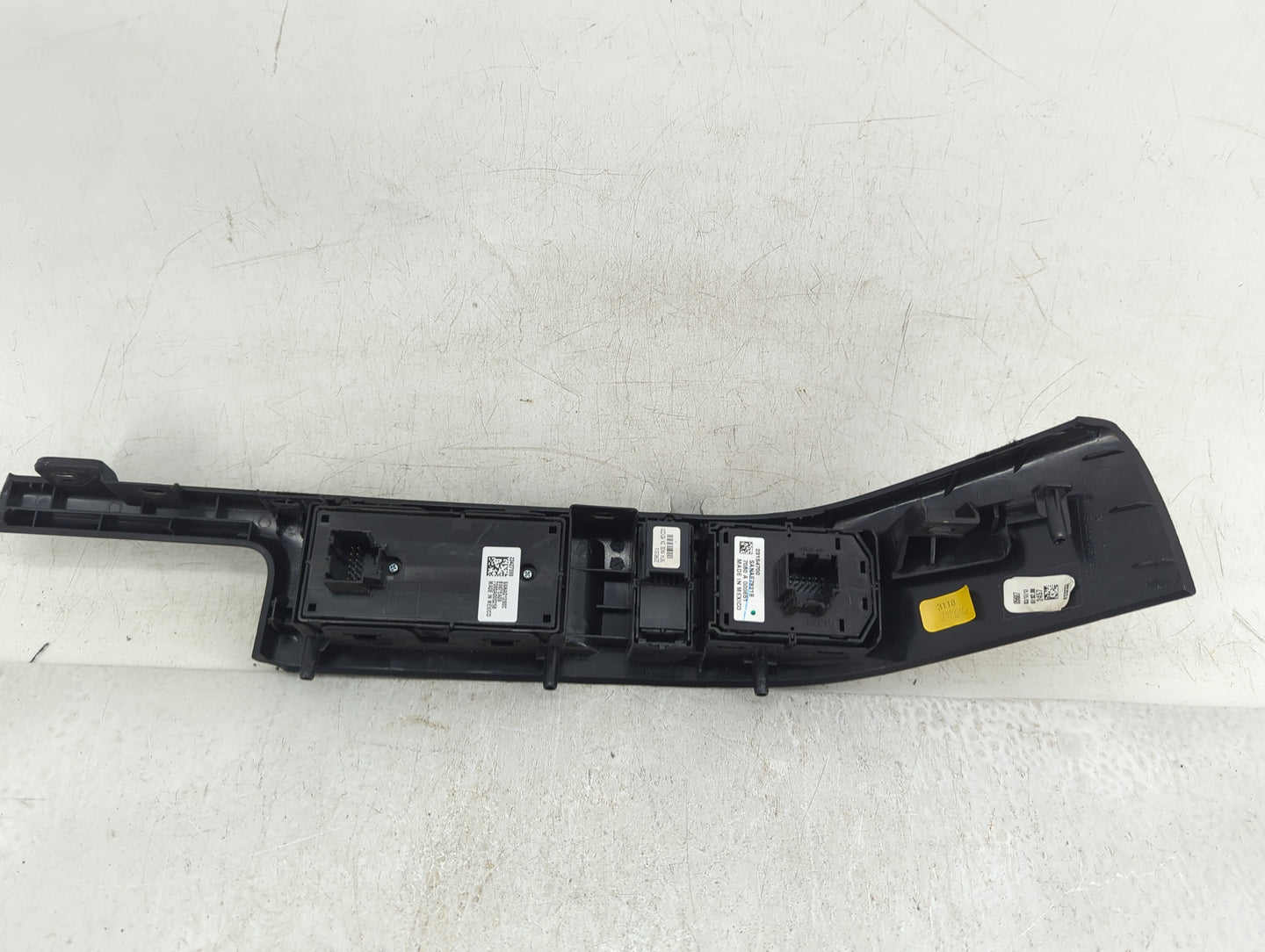 2014-2019 Chevrolet Silverado 1500 Master Power Window Switch Replacement Driver Side Left Fits OEM Used Auto Parts - Oemuse