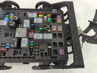 2016-2018 Chevrolet Silverado 1500 Fusebox Fuse Box Panel Relay Module Fits Fits 2016 2017 2018 OEM Used Auto Parts - Oemuse