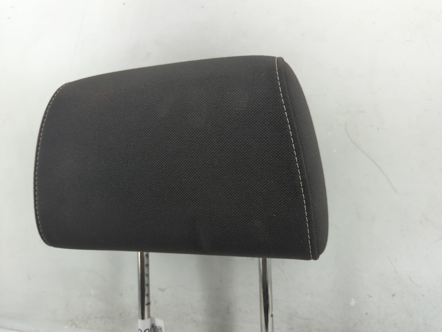 2017 Chevrolet Silverado 1500 Headrest Head Rest Front Driver Passenger Seat Fits OEM Used Auto Parts - Oemusedautoparts1.co