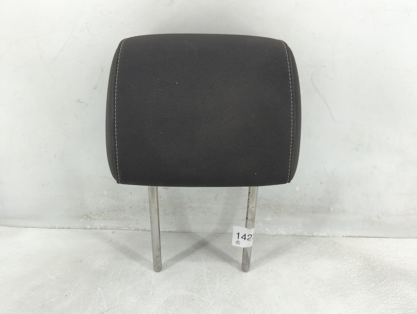 2017 Chevrolet Silverado 1500 Headrest Head Rest Front Driver Passenger Seat Fits OEM Used Auto Parts - Oemusedautoparts1.co