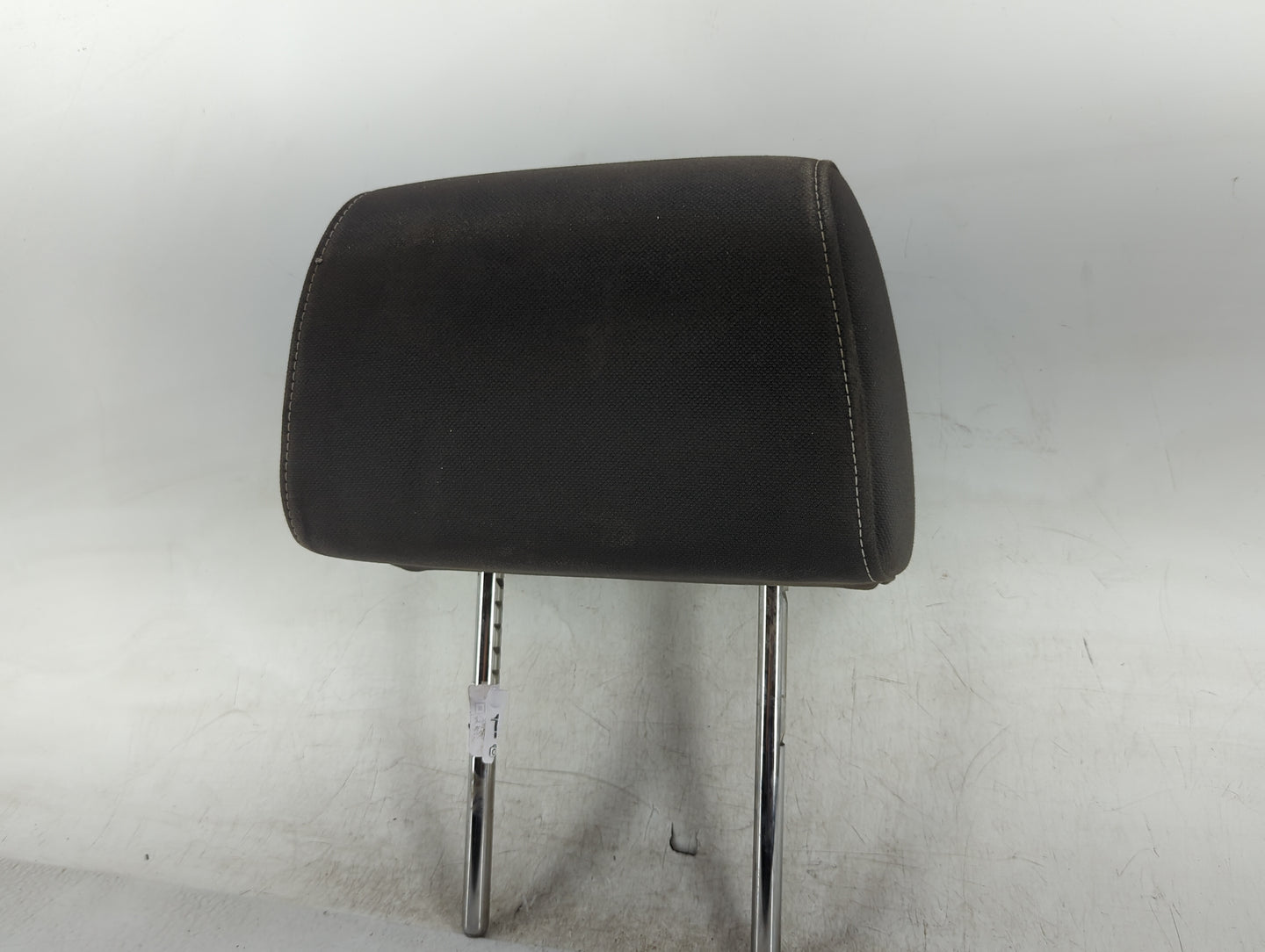 2017 Chevrolet Silverado 1500 Headrest Head Rest Front Driver Seat Black - Oemusedautoparts1.com