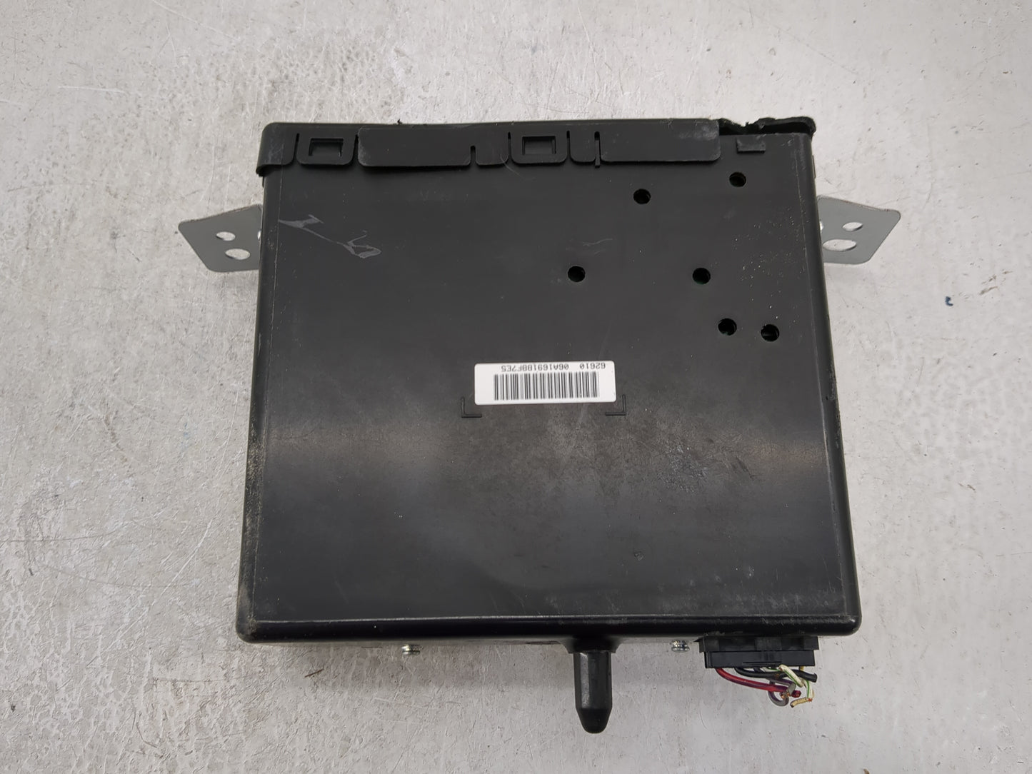 2015-2019 Chevrolet Silverado 1500 Radio AM FM Cd Player Receiver Replacement P/N:84016435 113000-62610101 Fits OEM Used Aut