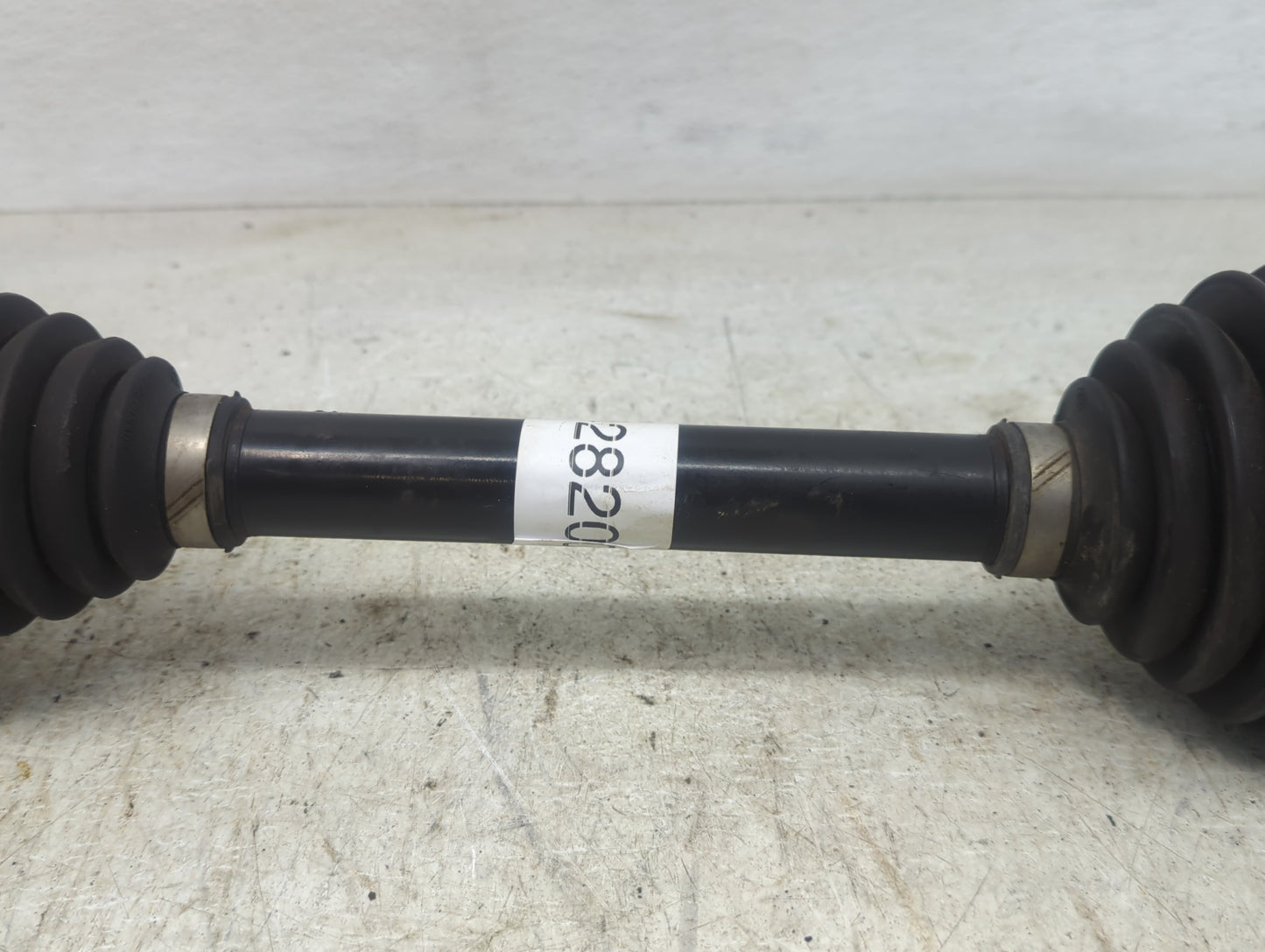 2014-2019 Chevrolet Silverado 1500 Axle Shaft Front Passenger Cv C/v - Oemusedautoparts1.com