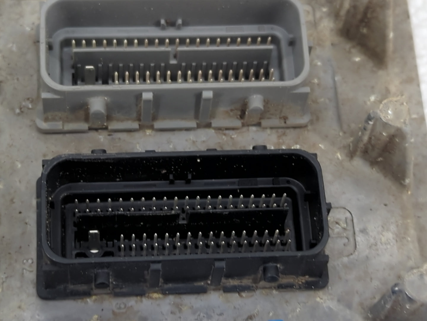 2016-2018 Chevrolet Silverado 1500 PCM Engine Control Computer ECU ECM PCU OEM P/N:12678939 12674052 Fits Fits 2016 2017 201