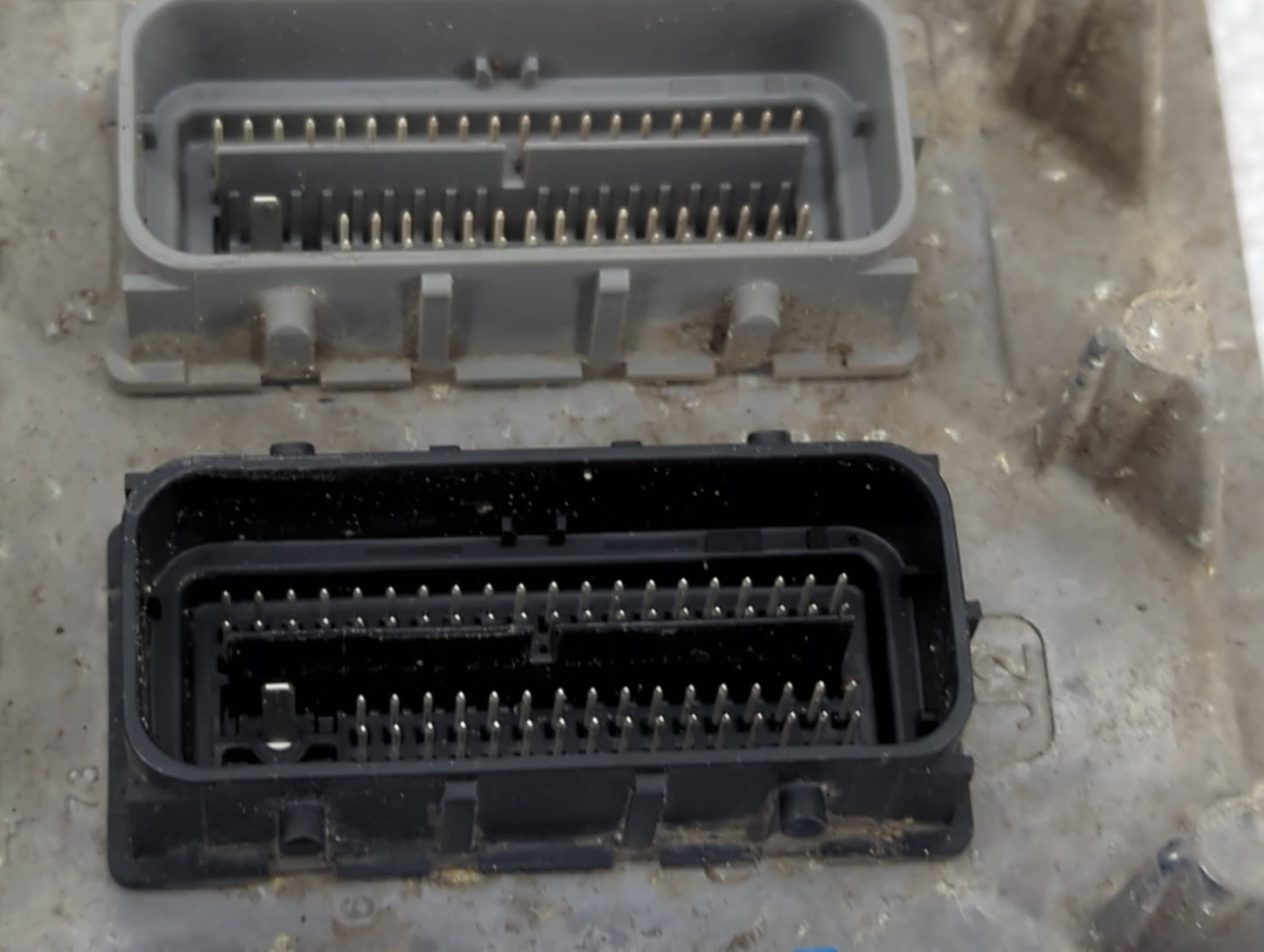 2016-2018 Chevrolet Silverado 1500 PCM Engine Control Computer ECU ECM PCU OEM P/N:12678939 12674052 Fits Fits 2016 2017 201