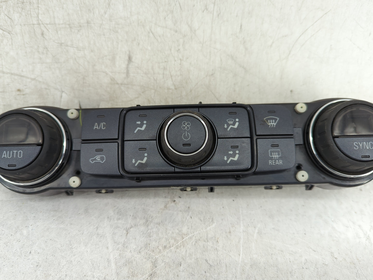2014-2019 Chevrolet Silverado 1500 Climate Control Module Temperature AC/Heater Replacement P/N:84164476 Fits OEM Used Auto 