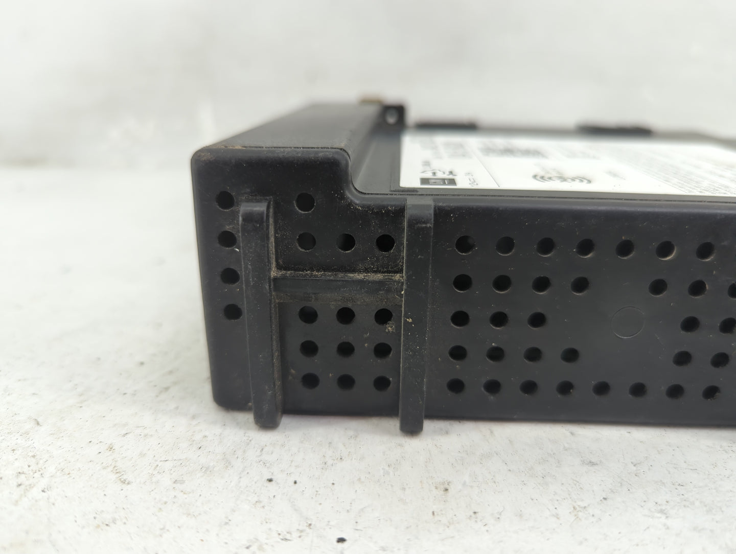 2017-2018 Chevrolet Silverado 1500 Radio AM FM Cd Player Receiver Replacement P/N:84278530 FT0040A Fits Fits 2017 2018 2019 