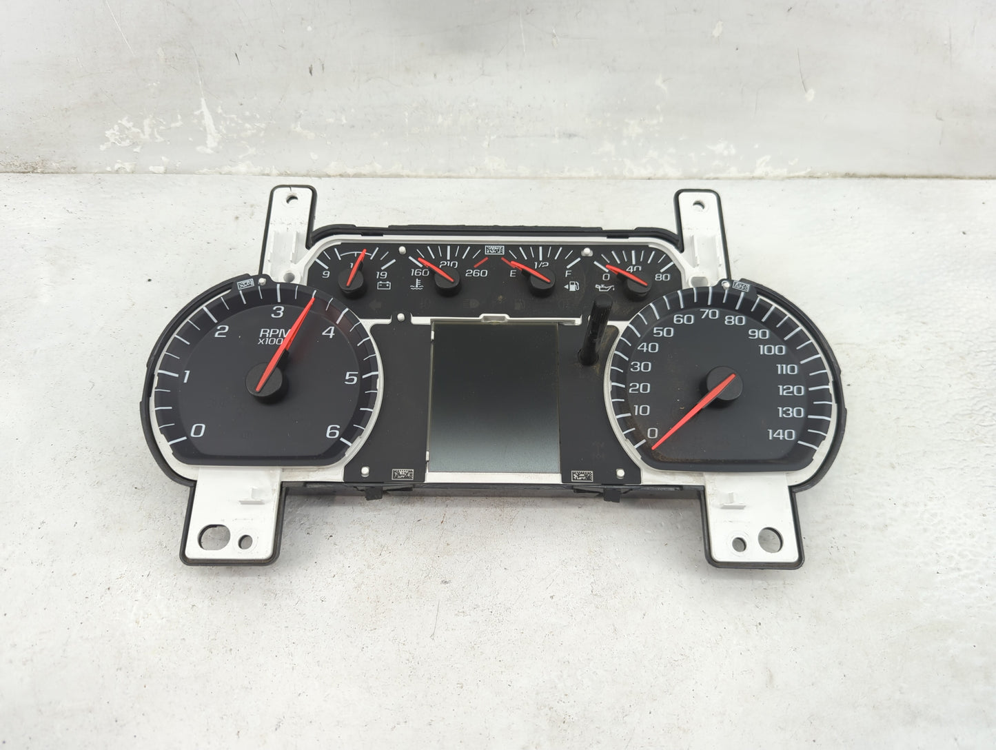 2017 Chevrolet Silverado 1500 Instrument Cluster Speedometer Gauges P/N:84068685 28522242 Fits OEM Used Auto Parts - Oemused