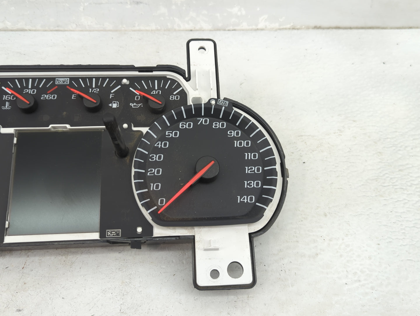 2017 Chevrolet Silverado 1500 Instrument Cluster Speedometer Gauges P/N:84068685 28522242 Fits OEM Used Auto Parts - Oemused