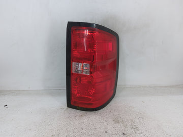 2016-2019 Chevrolet Silverado 1500 Tail Light Assembly Passenger Right OEM P/N:23295939 Fits Fits 2016 2017 2018 2019 OEM Us
