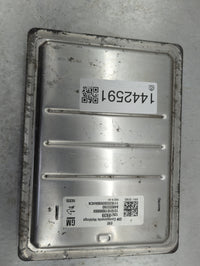 2016-2018 Chevrolet Silverado 1500 PCM Engine Control Computer ECU ECM PCU OEM P/N:12678939 12674032 Fits Fits 2016 2017 201
