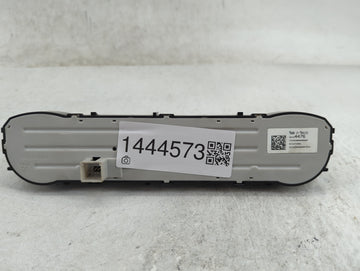 2014-2019 Chevrolet Silverado 1500 Climate Control Module Temperature AC/Heater Replacement P/N:84164476 7370200000000X Fits OEM Used Auto Parts