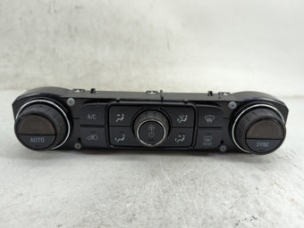 compare product 2014-2019 Chevrolet Silverado 1500 Climate Control Module Temperature AC/Heater Replacement P/N:84164476 7370200000000X Fits OEM Used Auto Parts