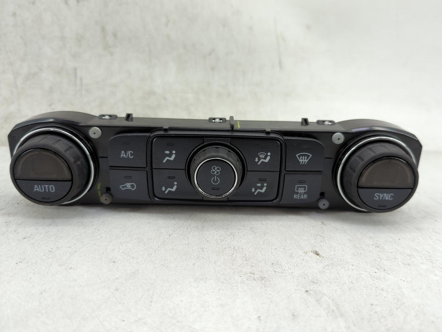 2014-2019 Chevrolet Silverado 1500 Climate Control Module Temperature AC/Heater Replacement P/N:84164476 815372982 Fits OEM 