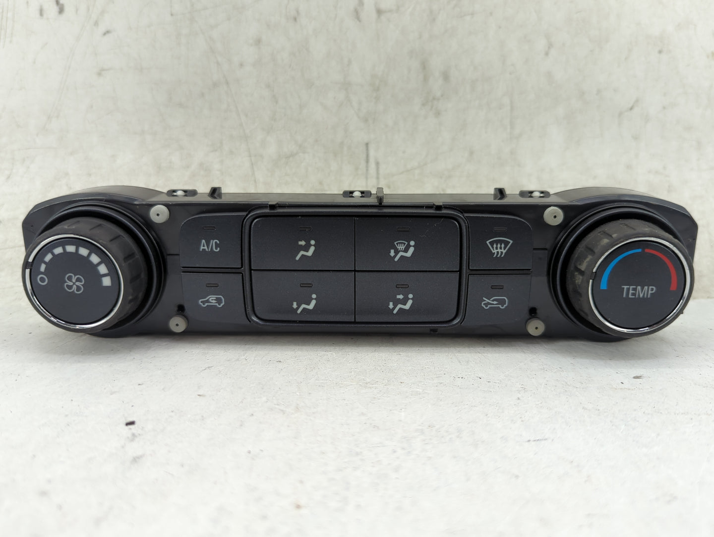 2014-2019 Chevrolet Silverado 1500 Climate Control Module Temperature AC/Heater Replacement P/N:84164473 Fits OEM Used Auto 