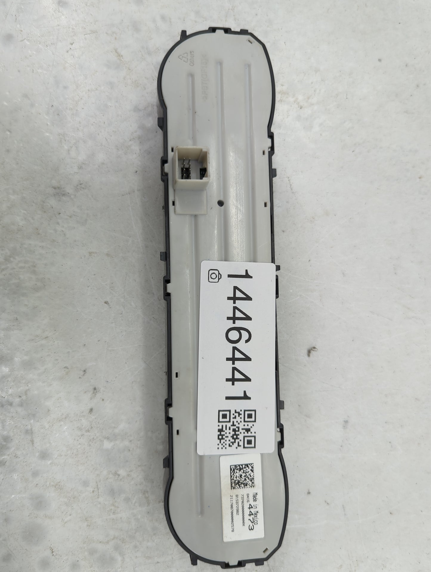 2014-2019 Chevrolet Silverado 1500 Climate Control Module Temperature AC/Heater Replacement P/N:84164473 Fits OEM Used Auto 