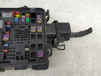 2017-2019 Chevrolet Silverado 1500 Fusebox Fuse Box Panel Relay Module P/N:84075777 13500114, 13500113 Fits Fits 2017 2018 2