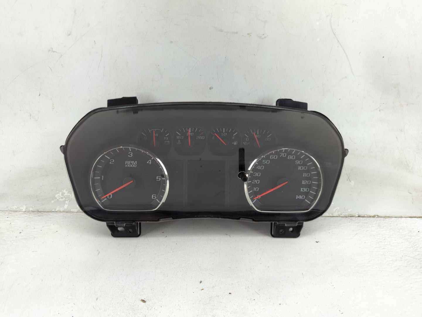 2017 Chevrolet Silverado 1500 Instrument Cluster Speedometer Gauges P/N:84068685 28522242, 2917047AJ4J29XH0 Miles: Fits OEM 