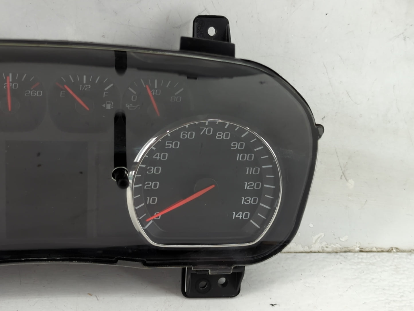 2017 Chevrolet Silverado 1500 Instrument Cluster Speedometer Gauges P/N:84068685 28522242, 2917047AJ4J29XH0 Miles: Fits OEM 