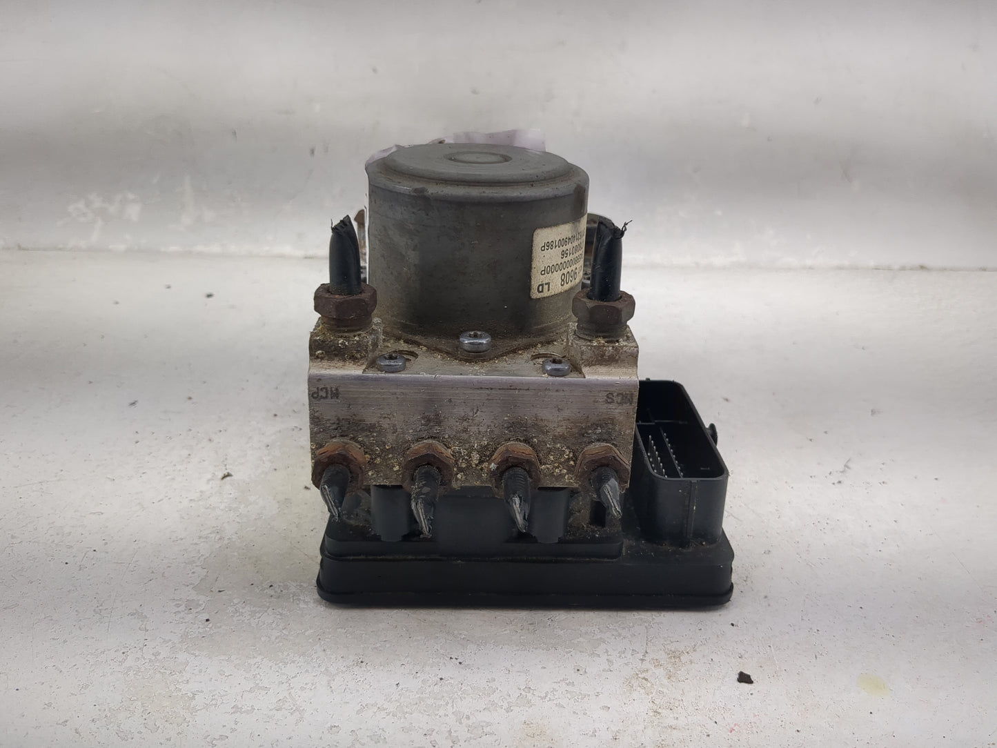 2016-2017 Chevrolet Silverado 1500 ABS Pump Control Module Replacement P/N:84179608 245980000000P, 178080156 Fits Fits 2016 