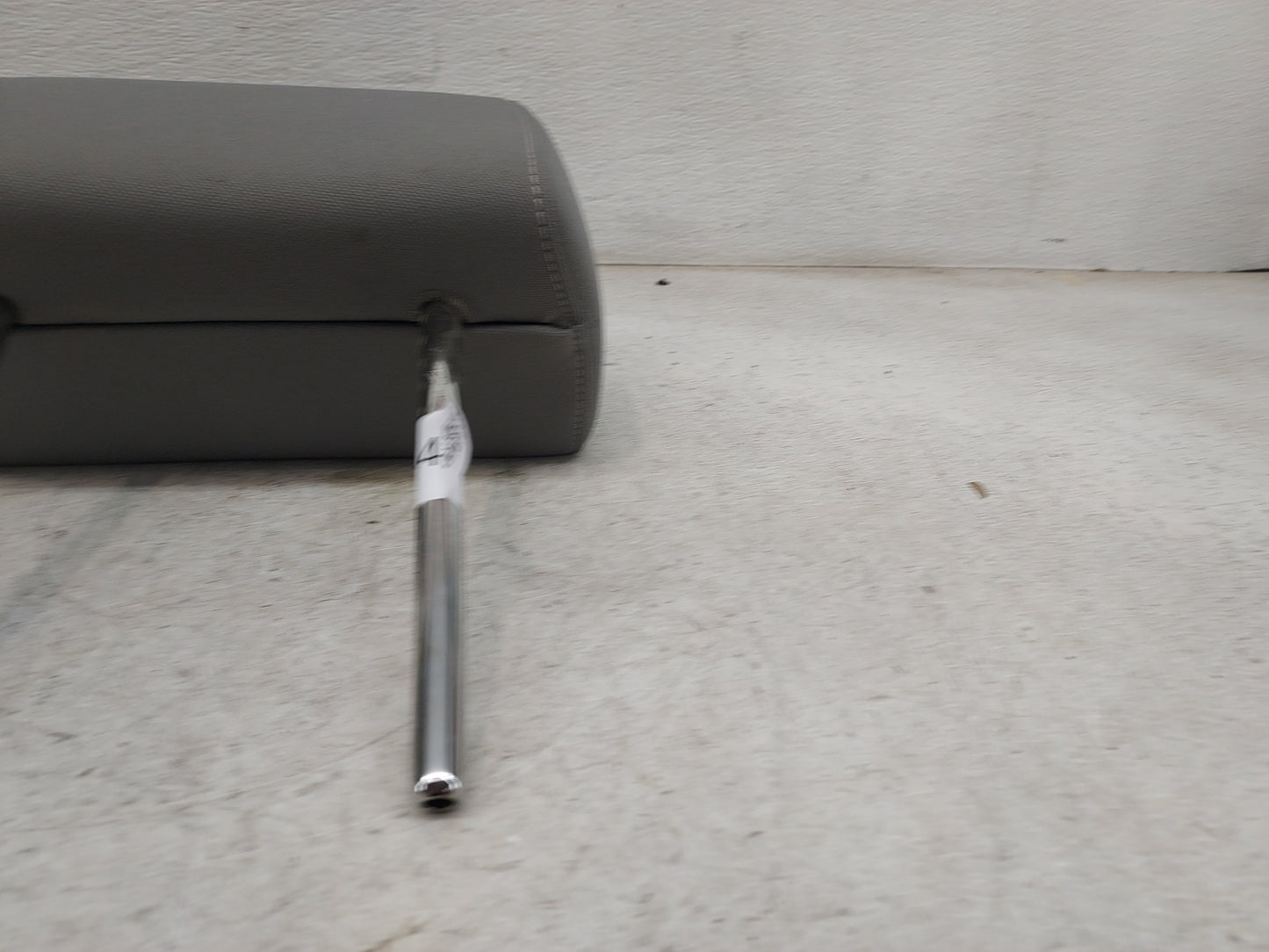2017 Chevrolet Silverado 1500 Headrest Head Rest Front Driver Passenger Seat Fits OEM Used Auto Parts - Oemusedautoparts1.co