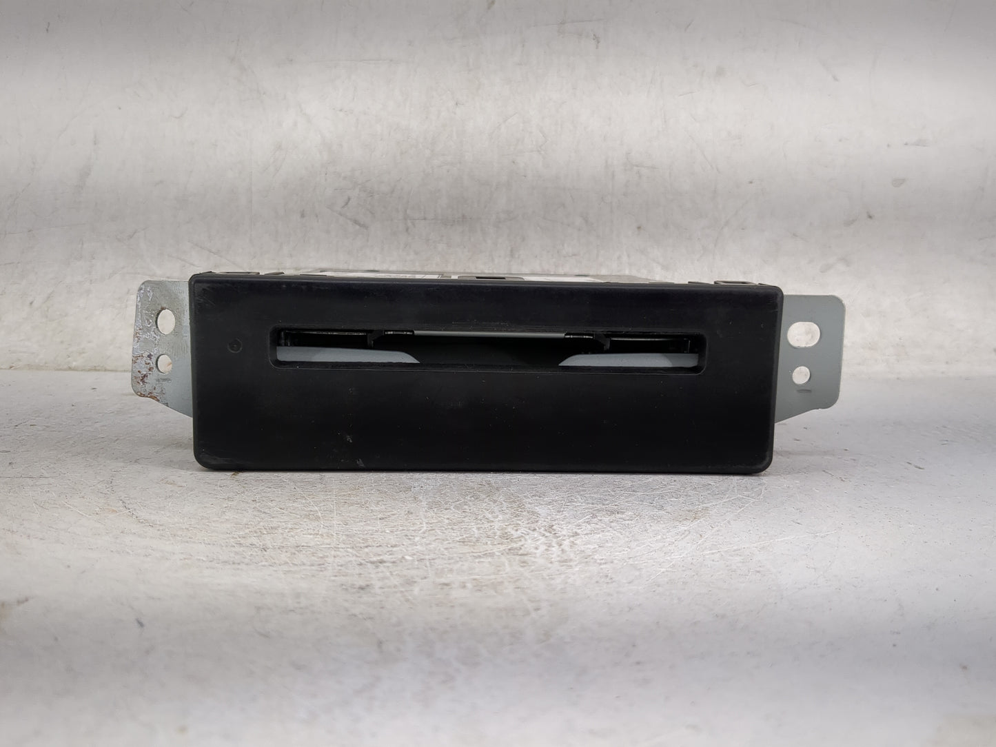 2015-2019 Chevrolet Silverado 1500 Audio Cd Disc Player - Oemusedautoparts1.com