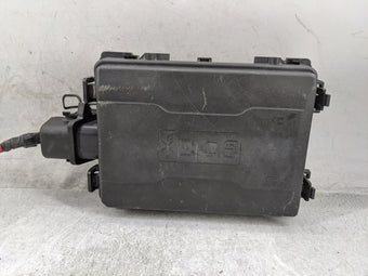 compare product 2016-2018 Chevrolet Silverado 1500 Fusebox Fuse Box Panel Relay Module P/N:84075777 Fits Fits 2016 2017 2018 OEM Used Auto Parts